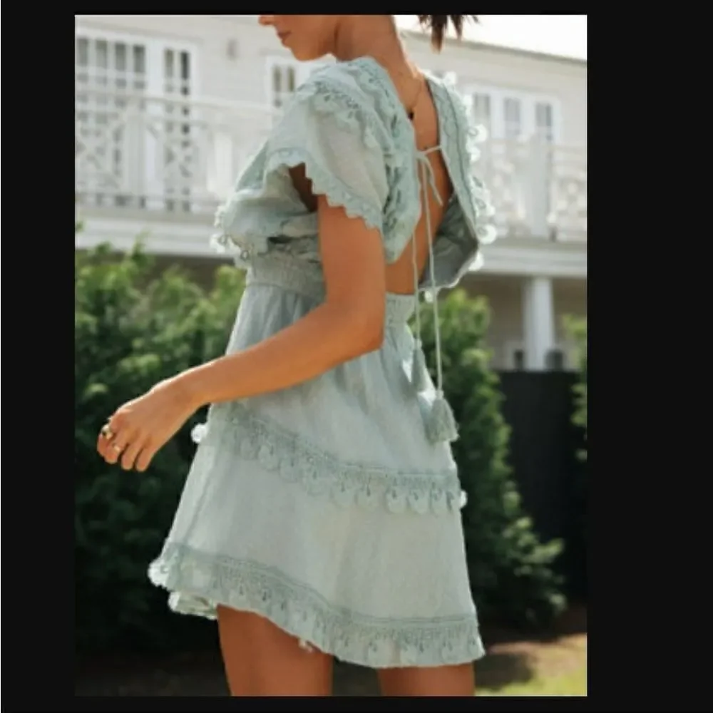 Lace Tie Backless Doll Sleeve Dress
